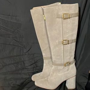 Beautiful boots real suede
